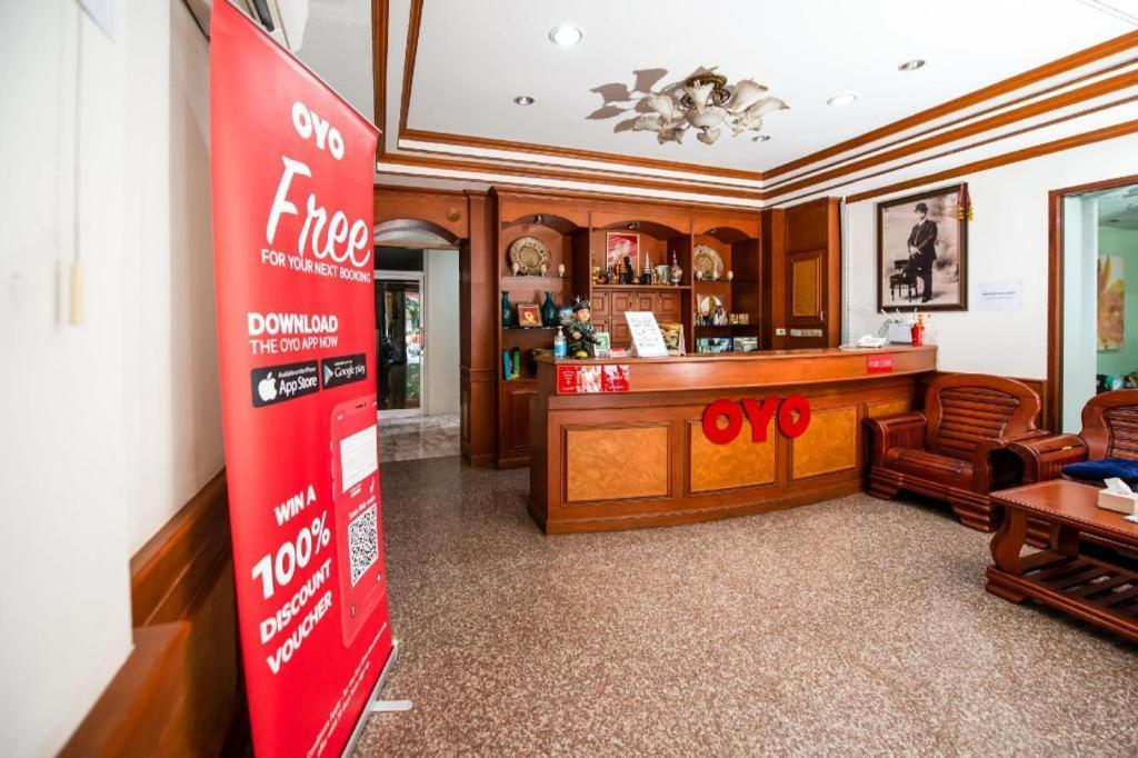 Oyo 343 Wanna Marine Hotel Patong Exterior photo
